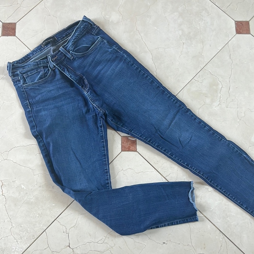 Flying Monkey Jeans. Ankle length. Size 30.